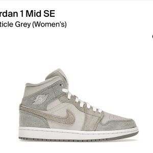 WMNS AIR JORDAN 1 MID SE